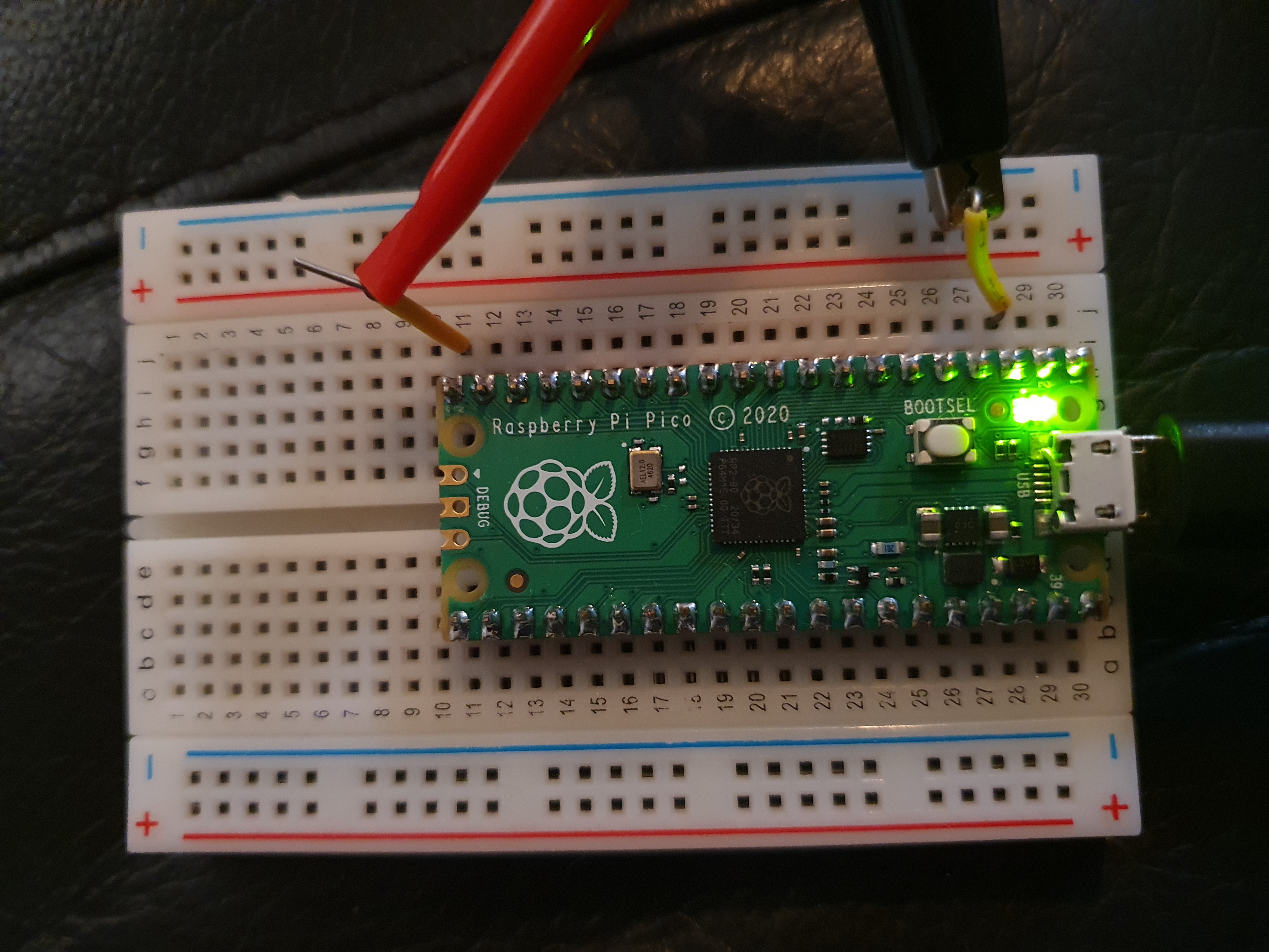 Breadboard connections and probes